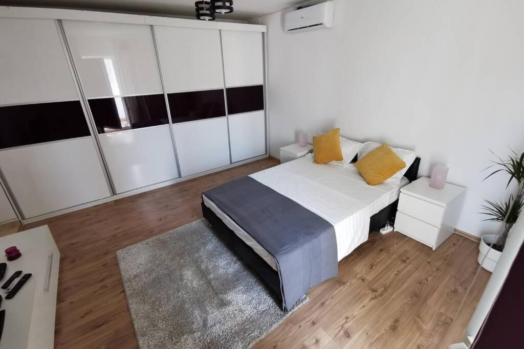 Bertigart Studio Apartment Bucareste Exterior foto